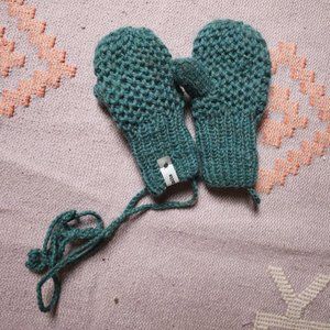 handknit mits
